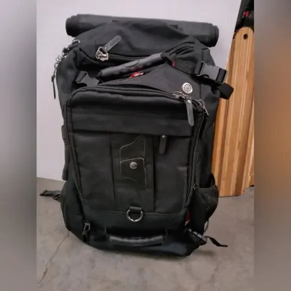 Kaka 40L Travel/Laptop Convertible Bag - Picture 2 of 11